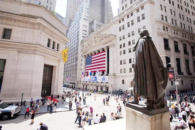 ����٣���������4�����������й����������³�ͻ�ķ����ж��