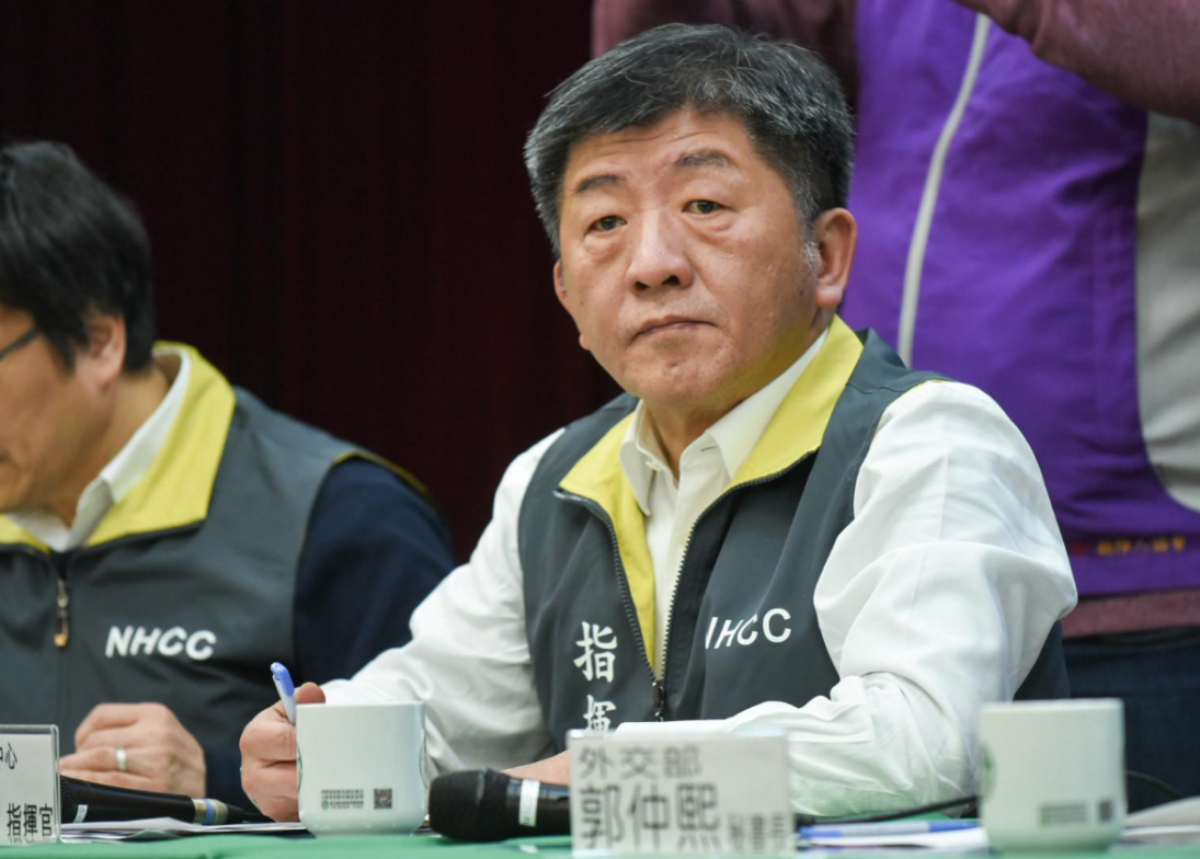 台灣買不到疫苗不嘴硬了？ 陳時中首度鬆口：考慮�承認大陸疫苗�