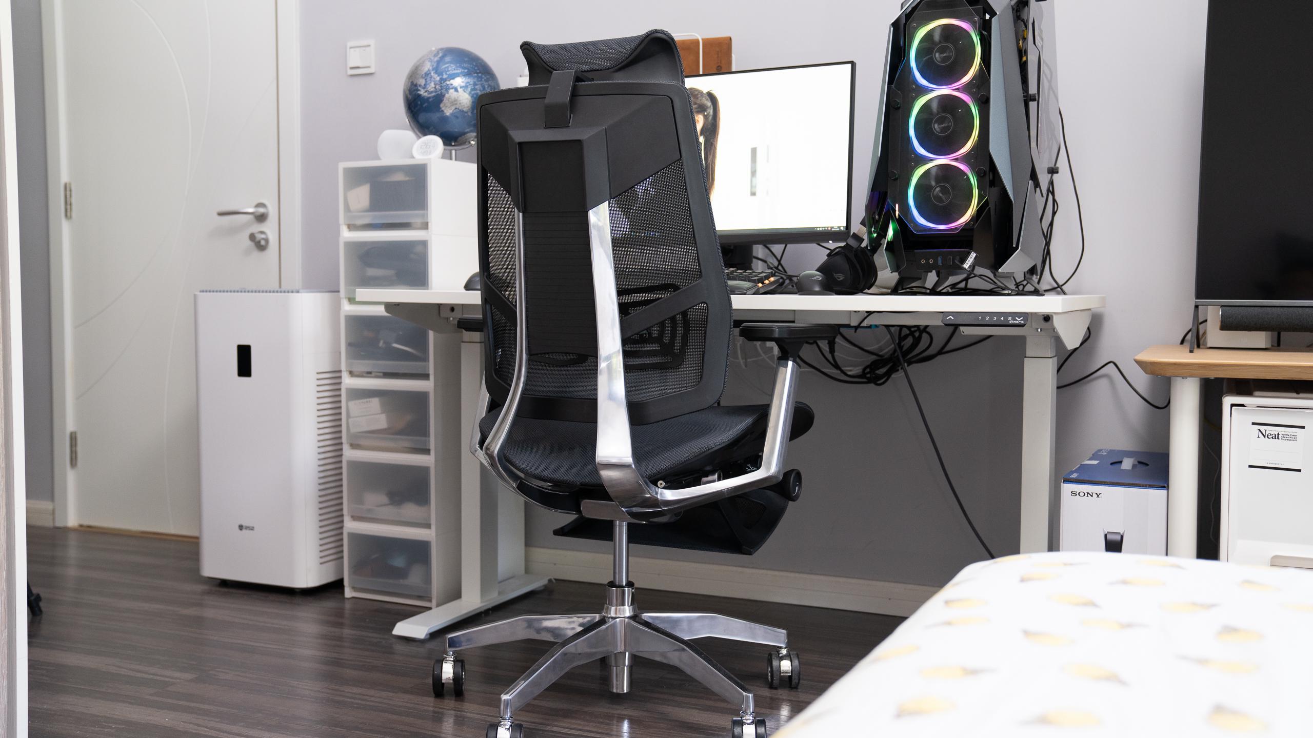 体验出色的人体工学椅该是啥样？全面精细调节，时刻为你“撑腰”