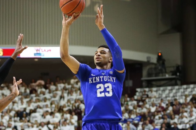 五大球星閃耀季後賽！他們來自同一所大學，名帥帶出38位NBA球員！-黑特籃球-NBA新聞影音圖片分享社區