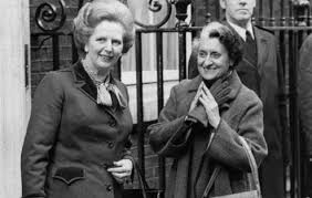 异教徒的旧仇：印度总理身中33枪身亡，印军中将