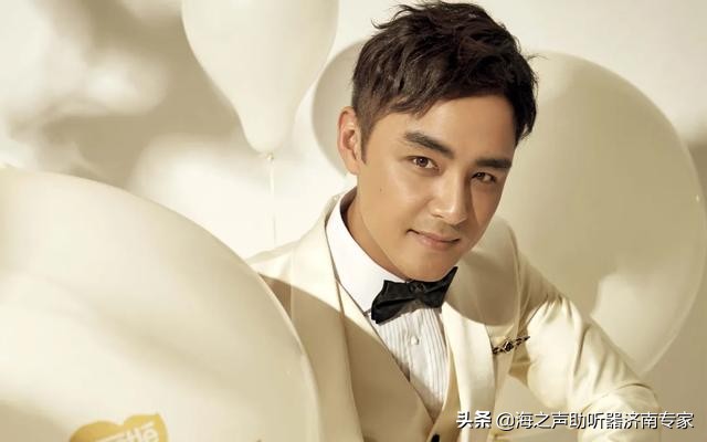 真人秀不能信！明道官宣结婚当爹，疑跟妻子交往期间和王鸥