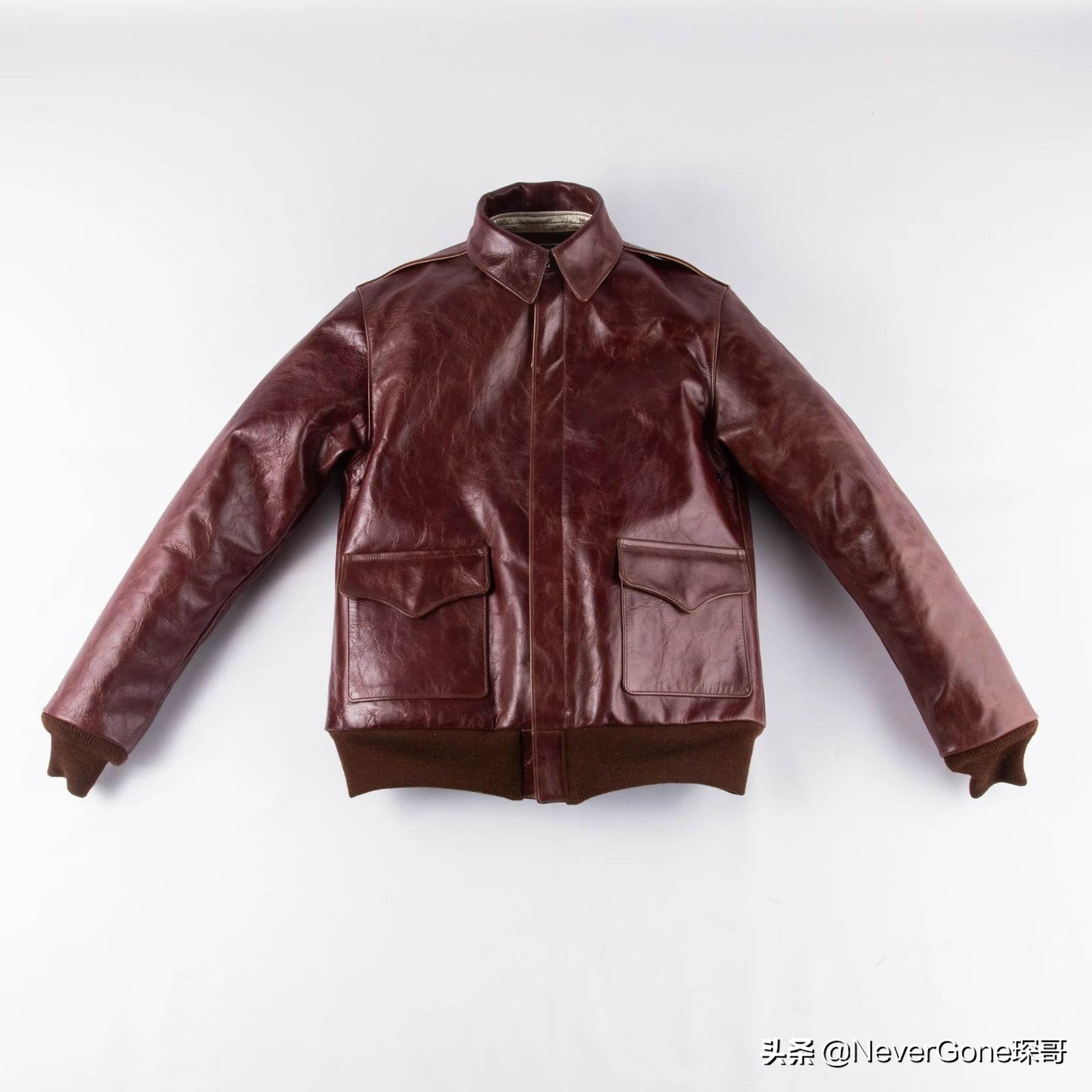 3万块的THE REAL MCCOY'S天皇染A2皮衣云评测