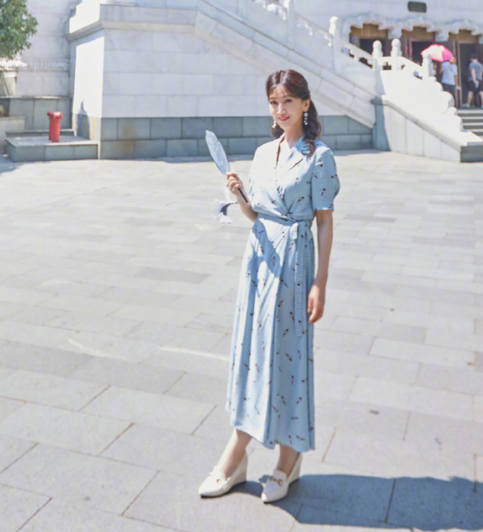 赵雅芝重游雷峰塔，“白娘子”这个角色跟了一辈子