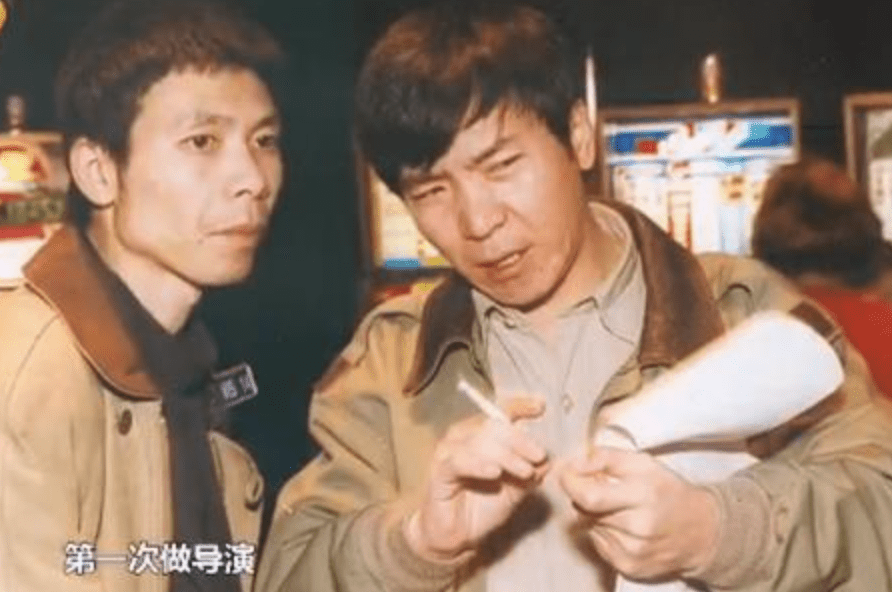 “京圈丑角”冯裤子背后的大佬和商业帝国