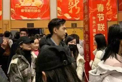 央视决定了：全面限制“娘炮”艺人，这些艺人