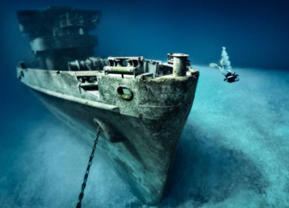 我国海域打捞出日本沉船，里面装满金银珠宝，