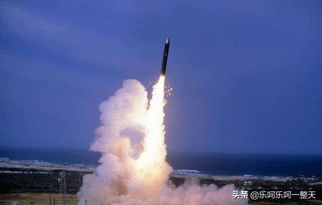 东风-41到底有多牛？可以全球覆盖打击，堪称核反击的关键武器