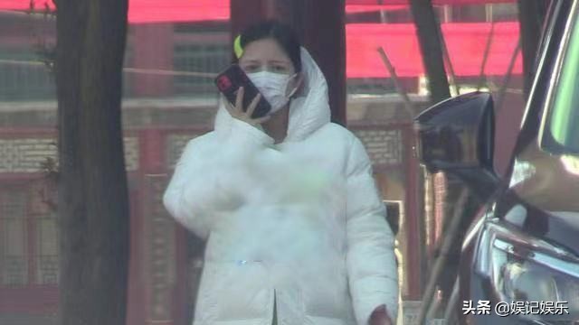 Du Chun head basks in husband and wife to close according to, guanxuan is new put together art: Taking wife to play together! Newly-married wife is very beautiful