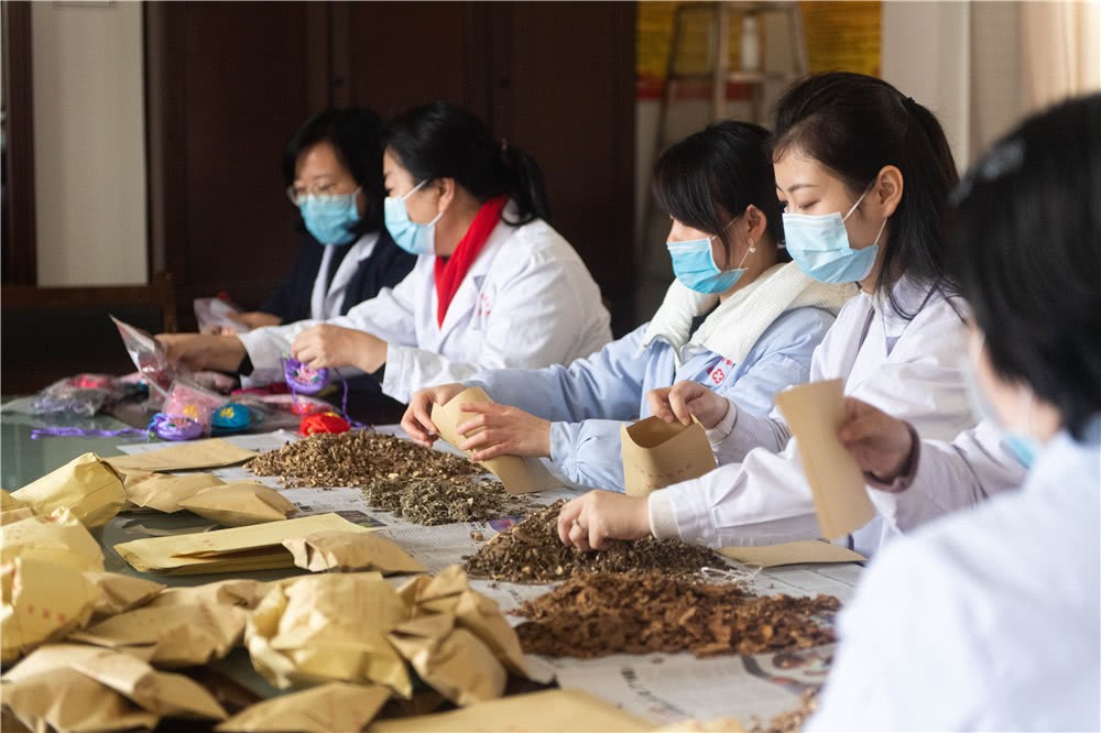 “3药3方”治疗新冠肺炎效果好！除了中医药，新冠康复还有奇招