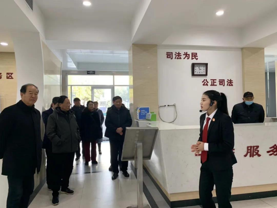 �йع�ί�쵼��������������������һ������