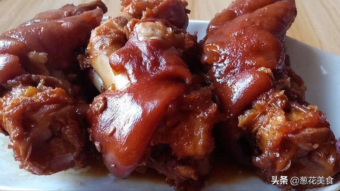 醬香鹵豬蹄好吃有訣竅，記住幾個技巧，想做出正宗的滷豬蹄並不難