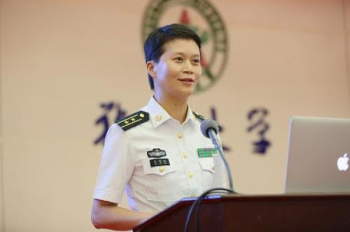 中國首位女艦長！ 從選美佳麗到踏上航母，出征星辰大海帥爆