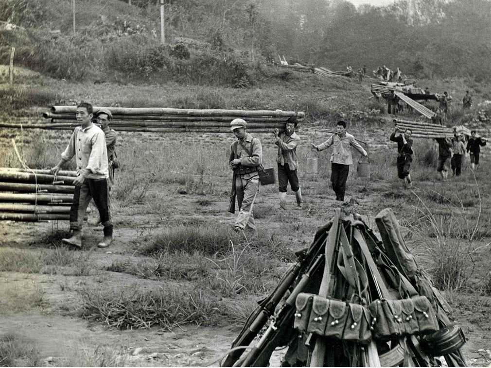 79����Խս���������������װ���Աȣ���֪ʤ�����ö�ô����