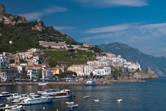 俄罗斯吞并克里米亚：是普京的愚蠢决定，还是