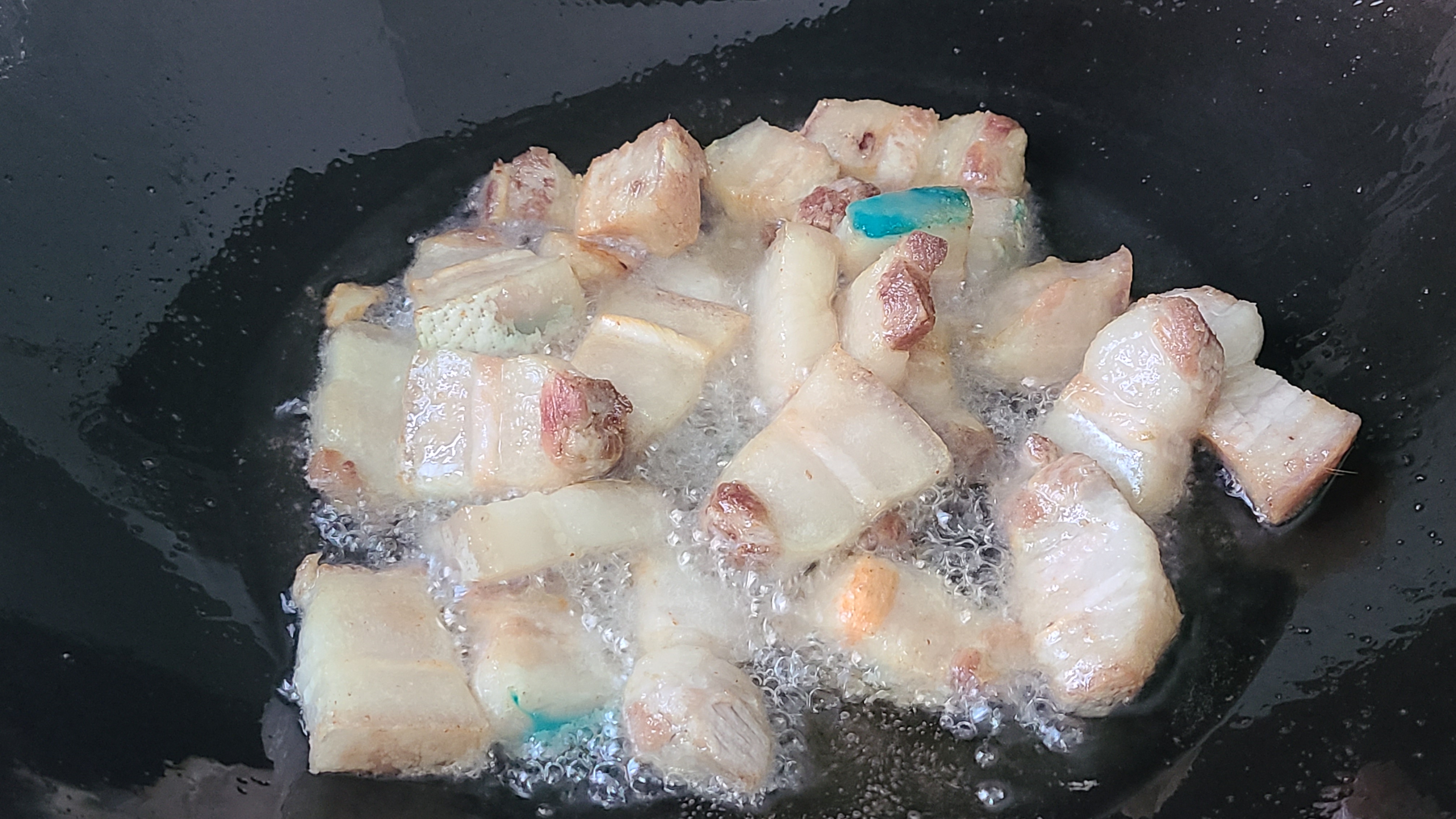 五花肉吃得多了，還是這種家常做法好吃，簡單下飯又營養