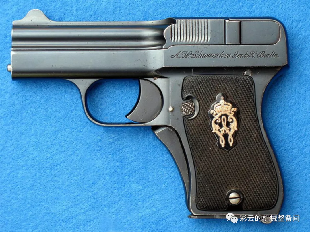 威廉二世的小玩具——采用枪管前冲原理的施瓦