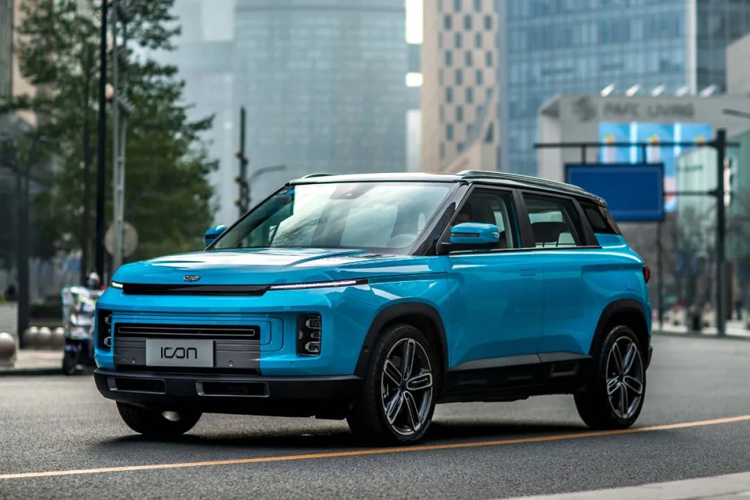 不用追求个性而牺牲实用，这几款帅气SUV同样“顾家”