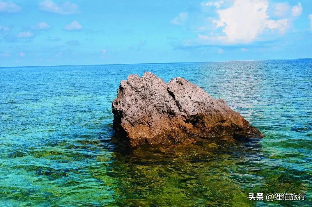 Huangyan Island is the only reef outcropping in the Zhongsha Islands ...