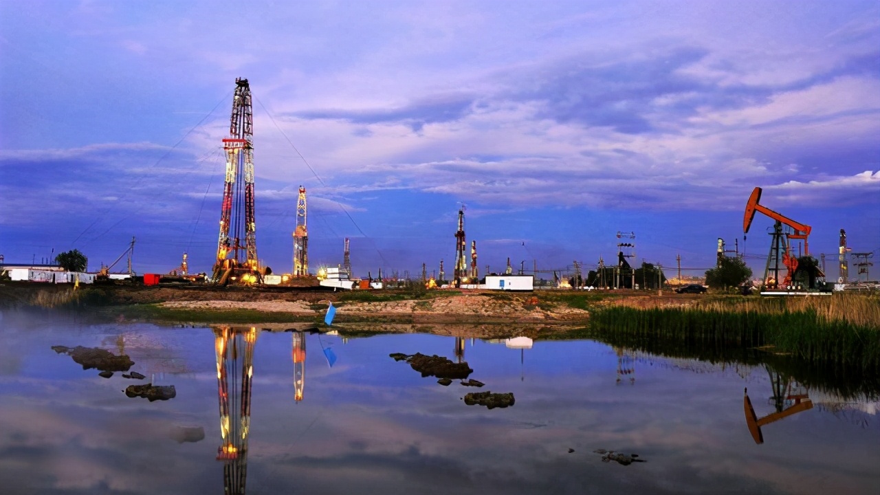 委內瑞拉對華態度大變，美國直接製裁中企，華春瑩把話挑明