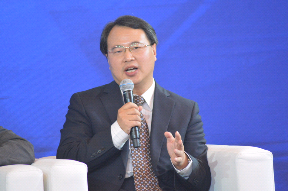 王勇教授接受參考智庫線上研討會邀請：中美�脫鉤�趨勢不可避免