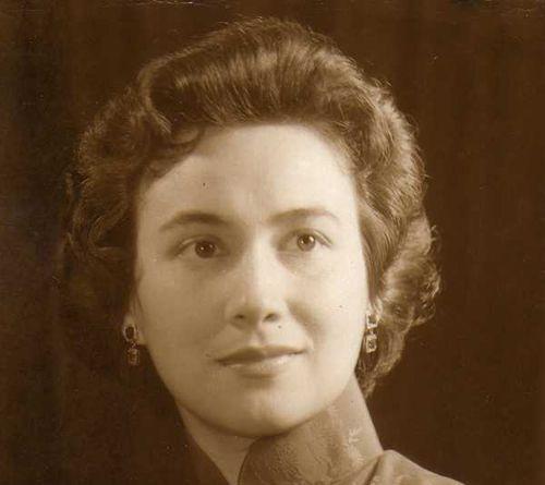 98岁赌王何鸿燊官宣离世，4个老婆十多个孩子，