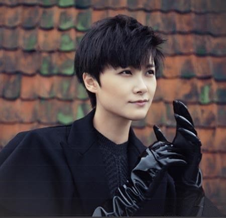 周润发因病去世？葬礼现场成龙、刘德华前来吊唁，发嫂：大吉大利