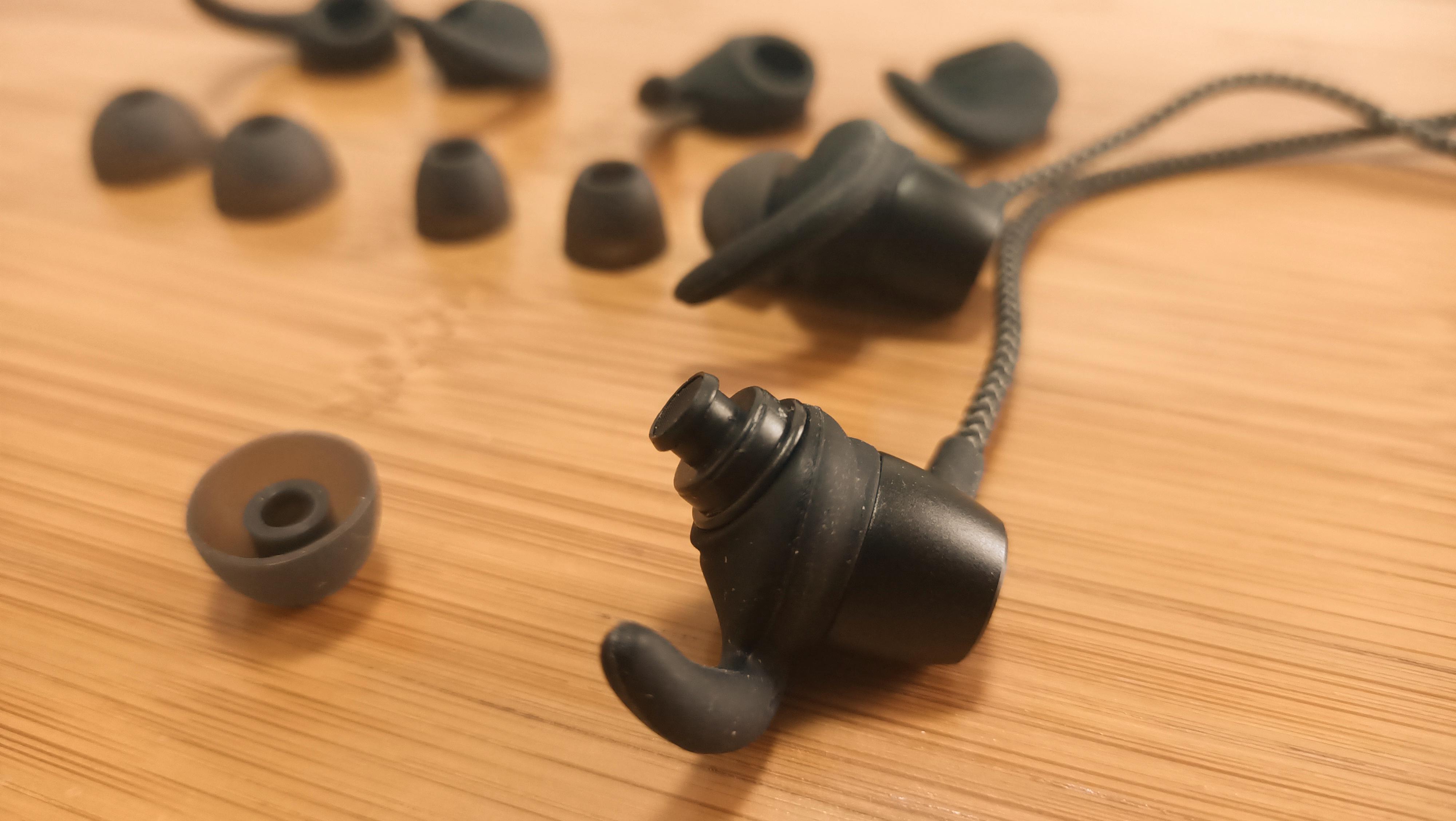 不忘初音，匠心依旧，HIK Z1S让运动无线精彩