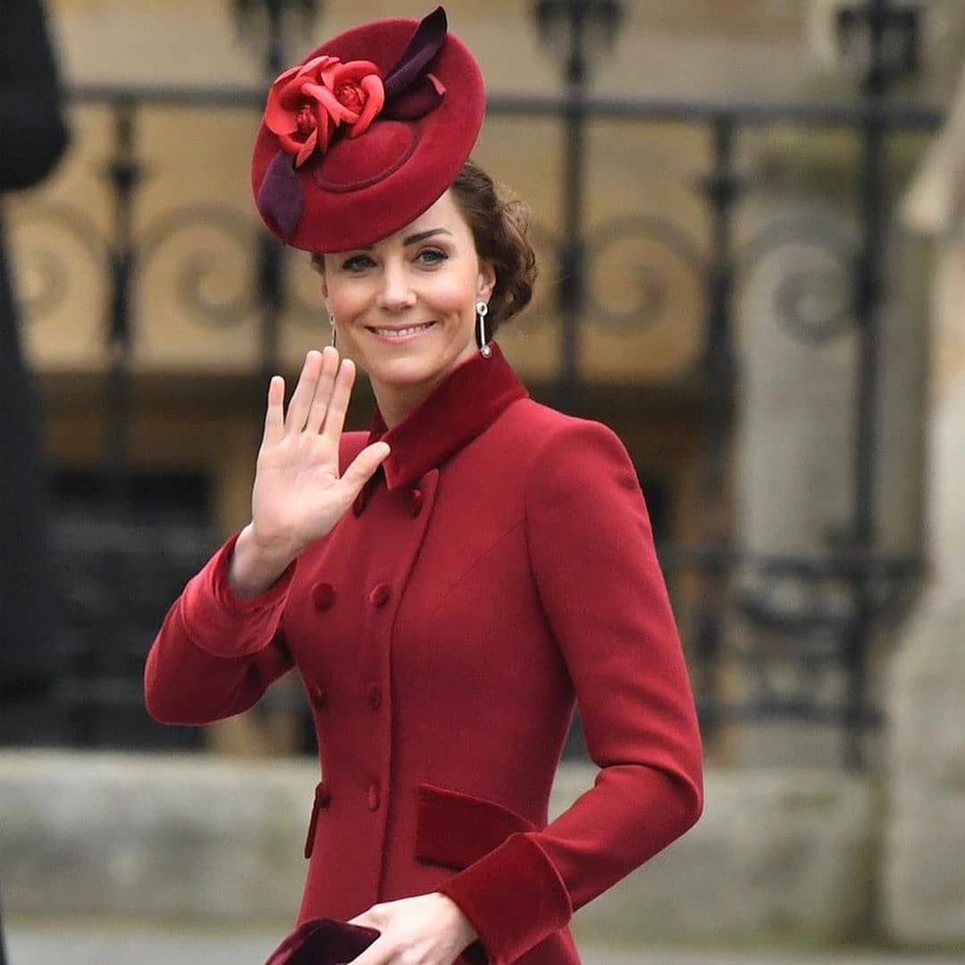 敬业的凯特工作中有趣、感人、甚至尴尬的瞬间