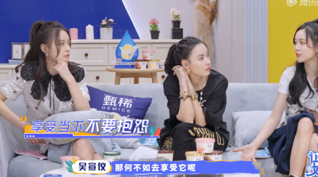 張柏芝節儉買平價褲，14歲lucas正臉出鏡：買便宜的會褪色