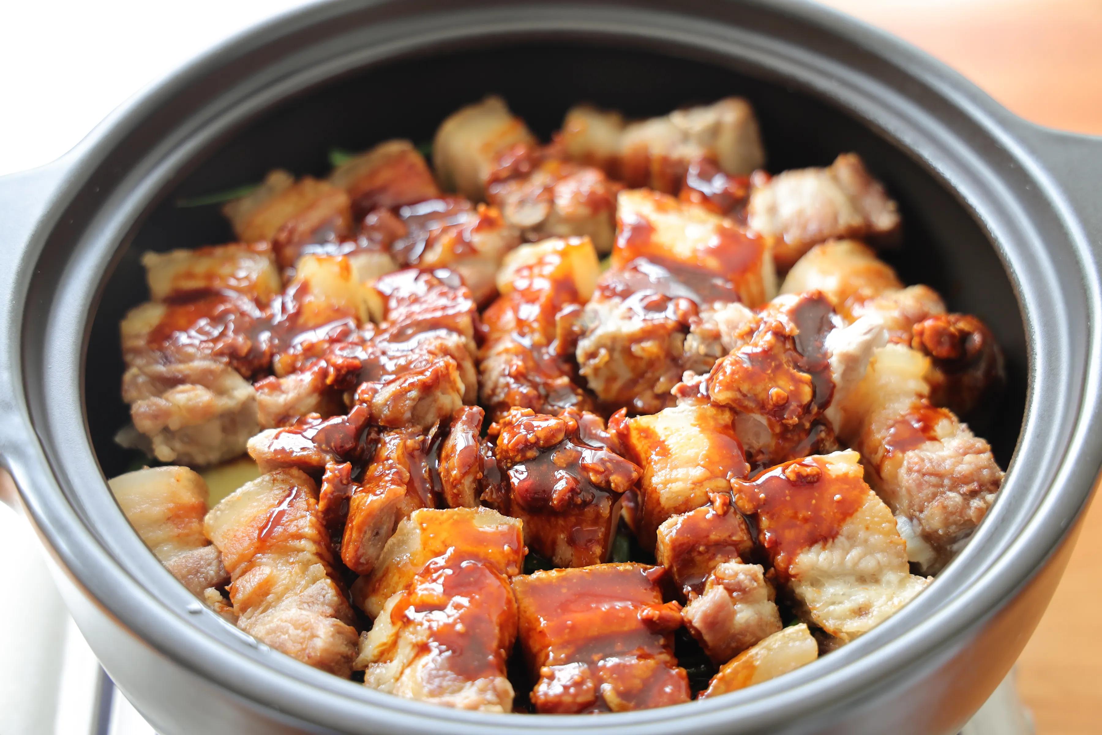 五花肉別紅燒了，教你懶人吃法，一碗醬汁就搞定，鮮香入味