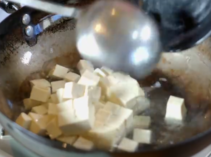 图片[3]-这才是麻婆豆腐正宗做法豆腐嫩而不碎出锅馋的流口水-起舞食谱网