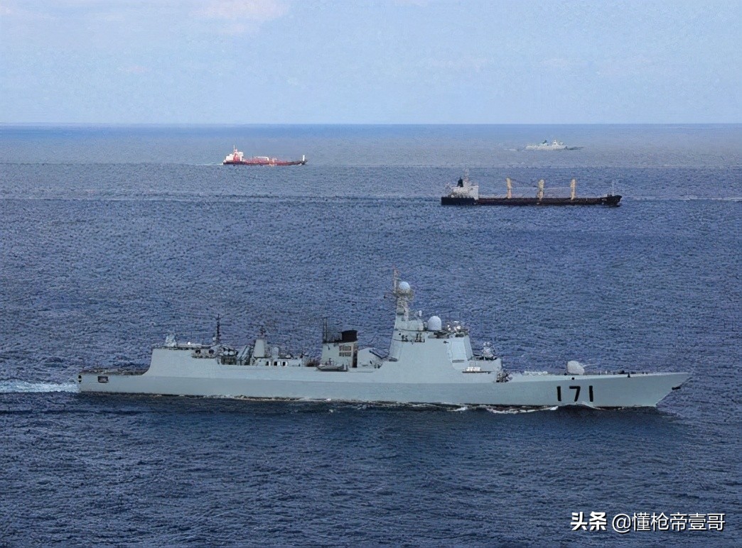 2021年中国军费1.35万亿元，这么多钱用到了哪里？