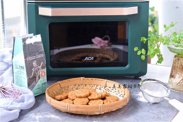 減肥族的最愛，超低熱量餅乾！ 不放黃油也酥香，麥香濃郁特過癮