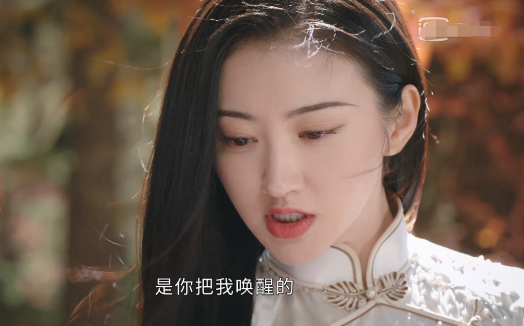 《司藤》首播！景甜无惧怼脸拍，剧情还原度高