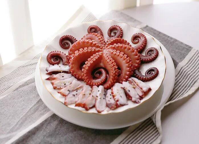 留园网 白灼八爪鱼要想不费牙 这3点很关键 照此步骤 口感滑脆还不腥 6park Com