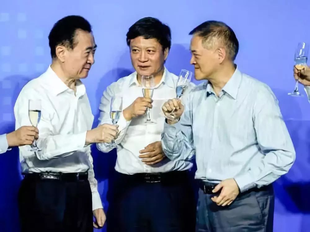 王健林最不愿意看到的事情：院线发愁片源少，