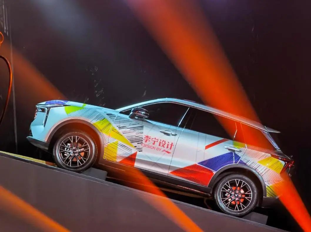 作为共和国次子，看奔腾是怎么跟年轻人耍的！