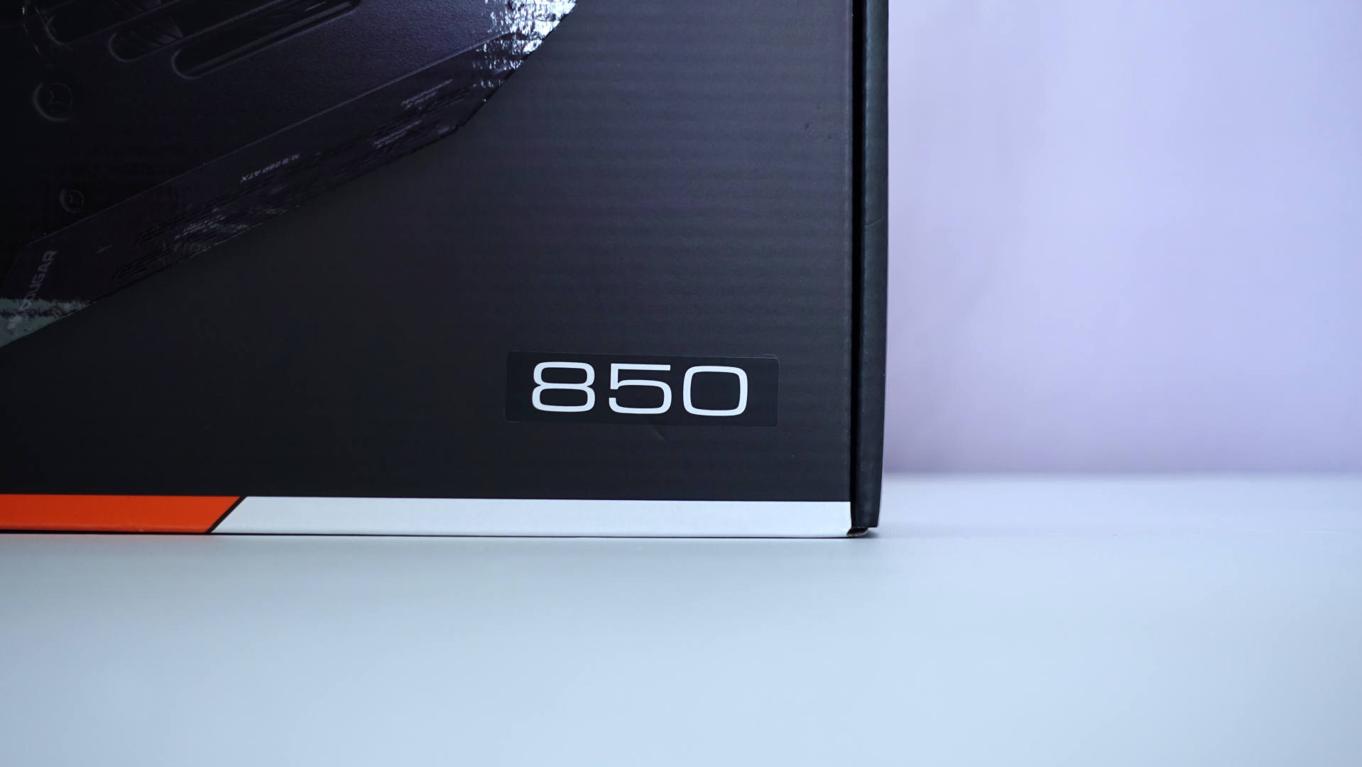 骨伽GEX 850W：风扇智能转停，电压稳定