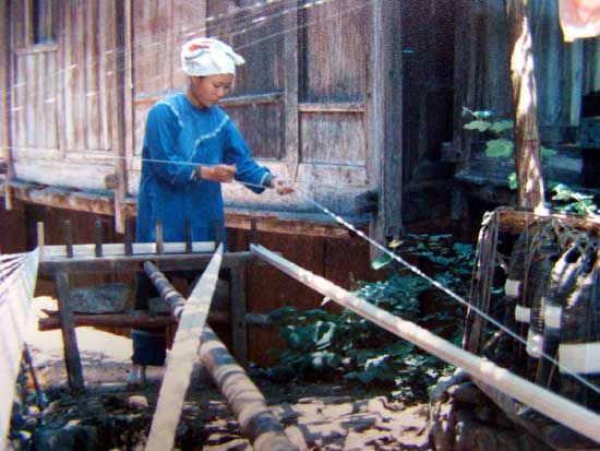 贵州采风：走进镇远报京乡侗家大寨（图）