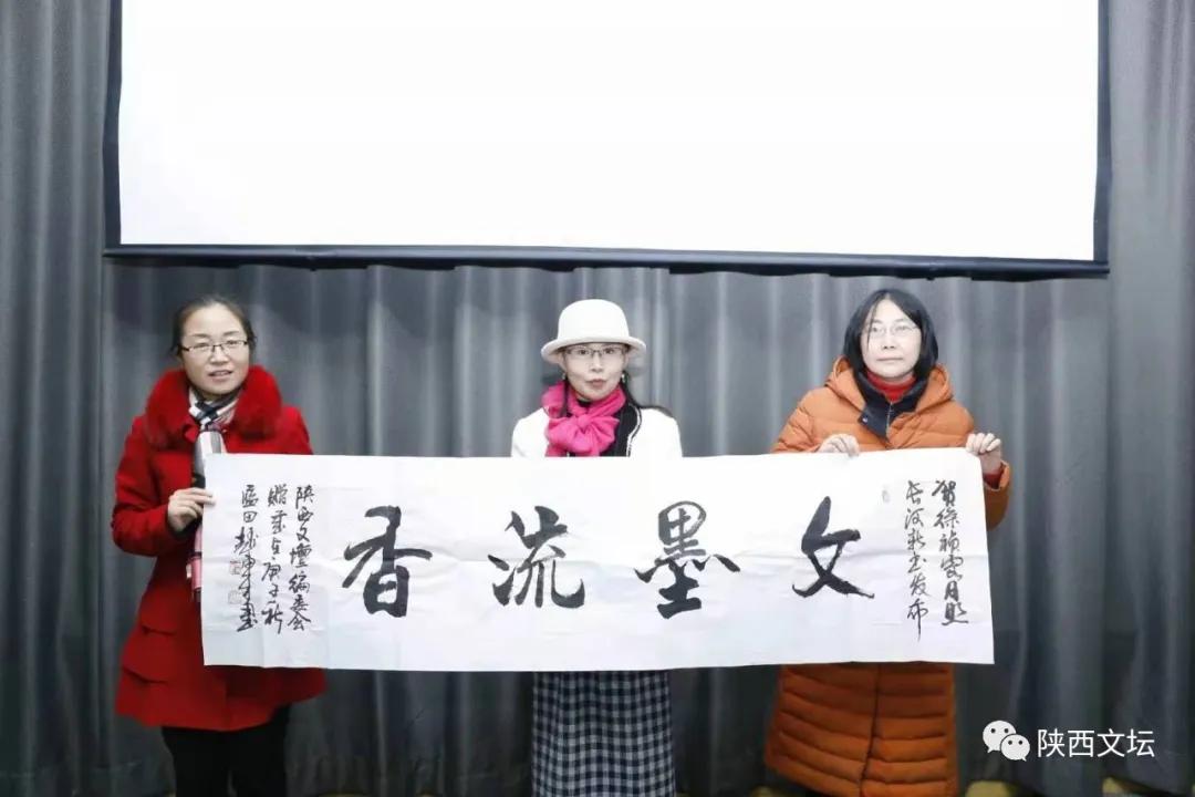 ����ϼ���顶���ճ��ӡ��׷�ʽ����̸���ڼ�ƽ���Ļ������ݾ���