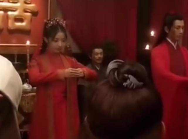 琉璃 司凤举行 大婚 新娘虽不是璇玑 但是两人却非常般配 娱乐 蛋蛋赞