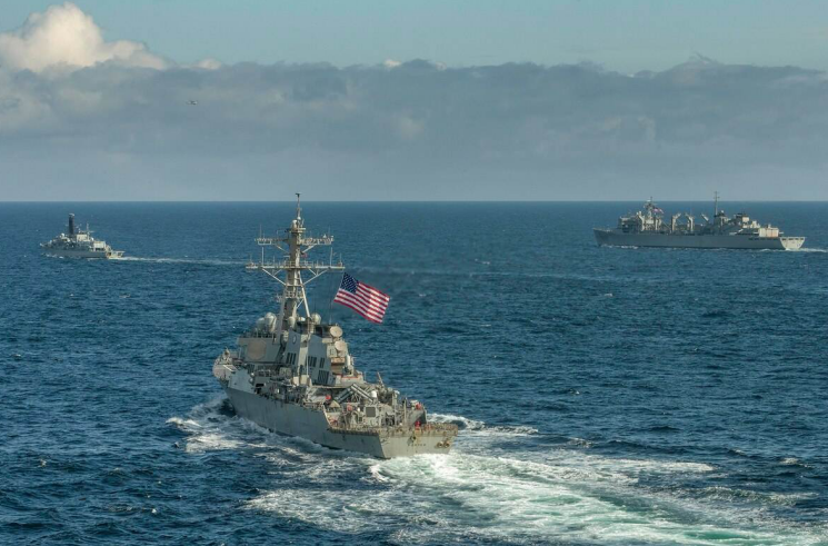 北约在巴伦支海军演，普京：美军进入攻击范围