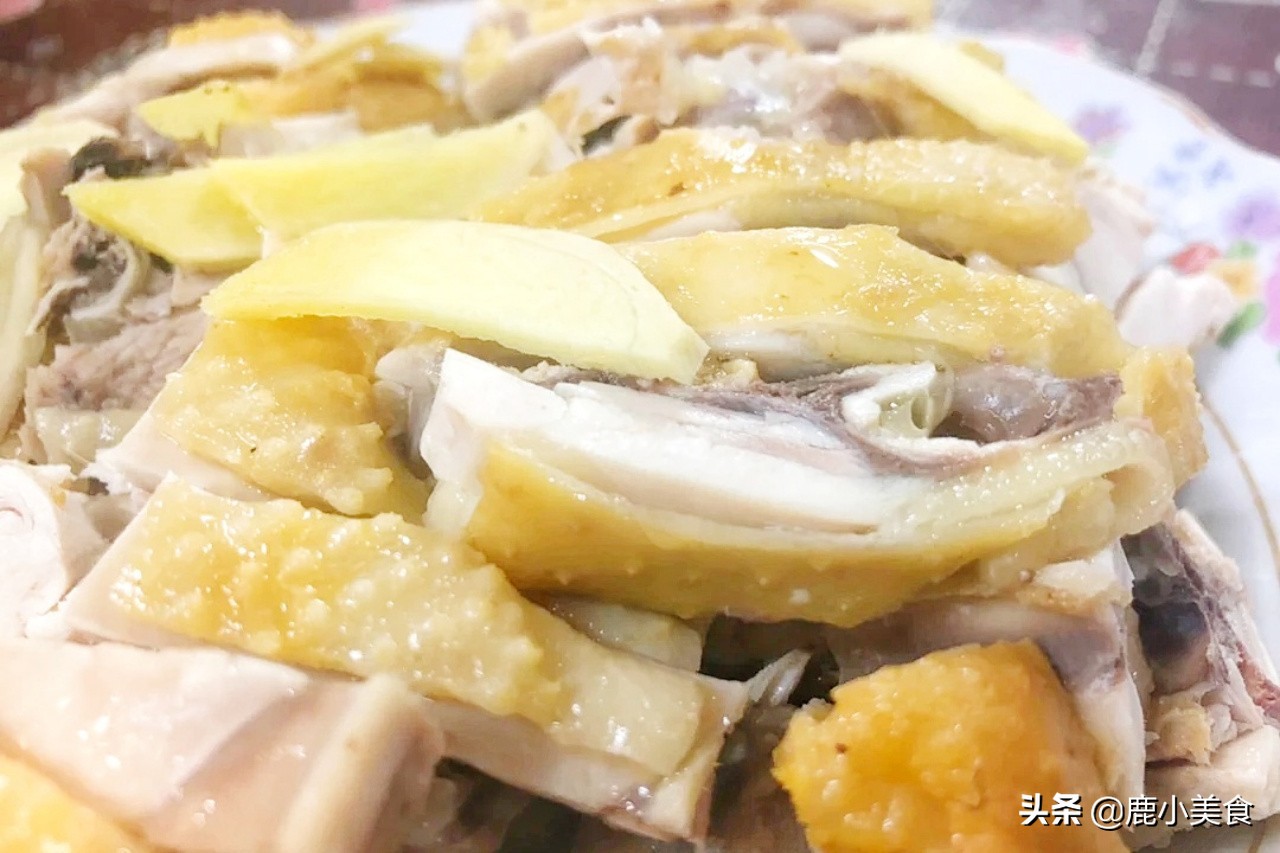 廣東最知名的“5道雞”，白切雞宴席必備，鹽焗雞客家名菜，美味