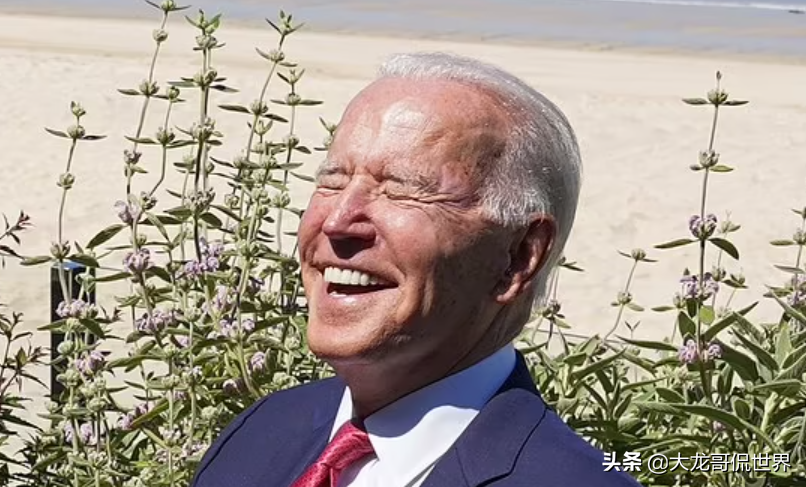 美国又要开足马力印钱了，约1万亿美元，要大力搞现代化基建