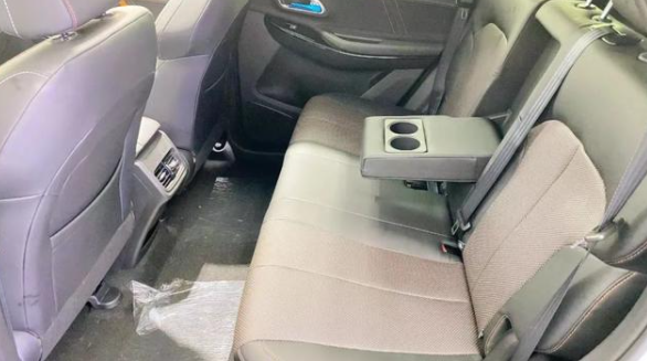 探店欧尚X7 PLUS：13万级SUV“智能天花板”，到底多能打？