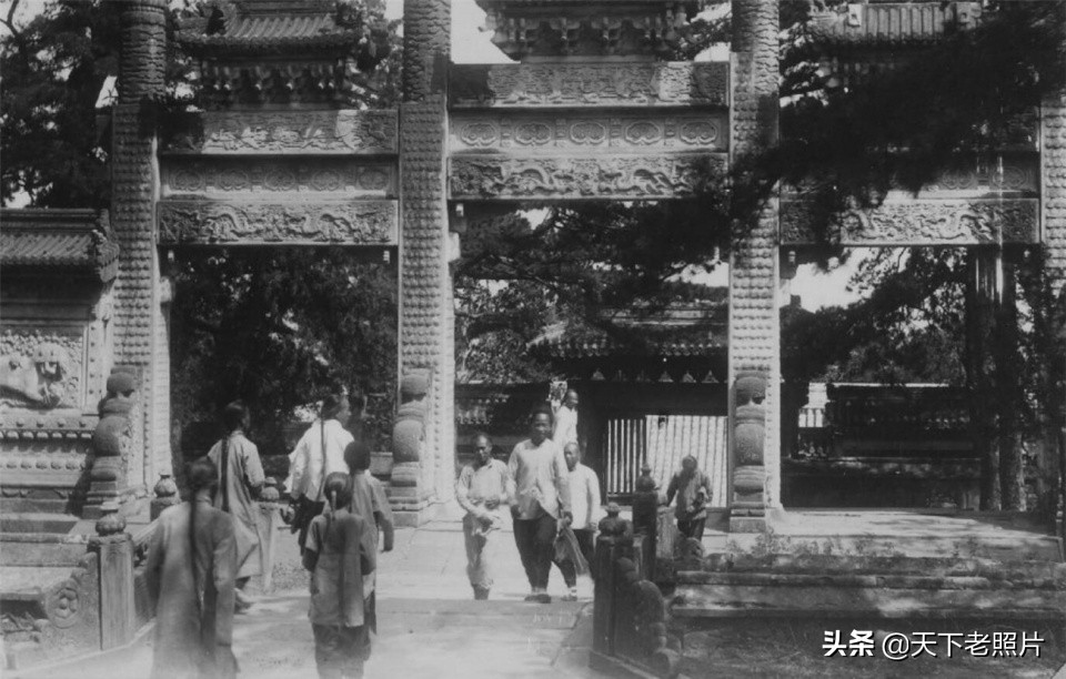 1900年 八国联军侵略北京并抢劫宝贝时候的老照片