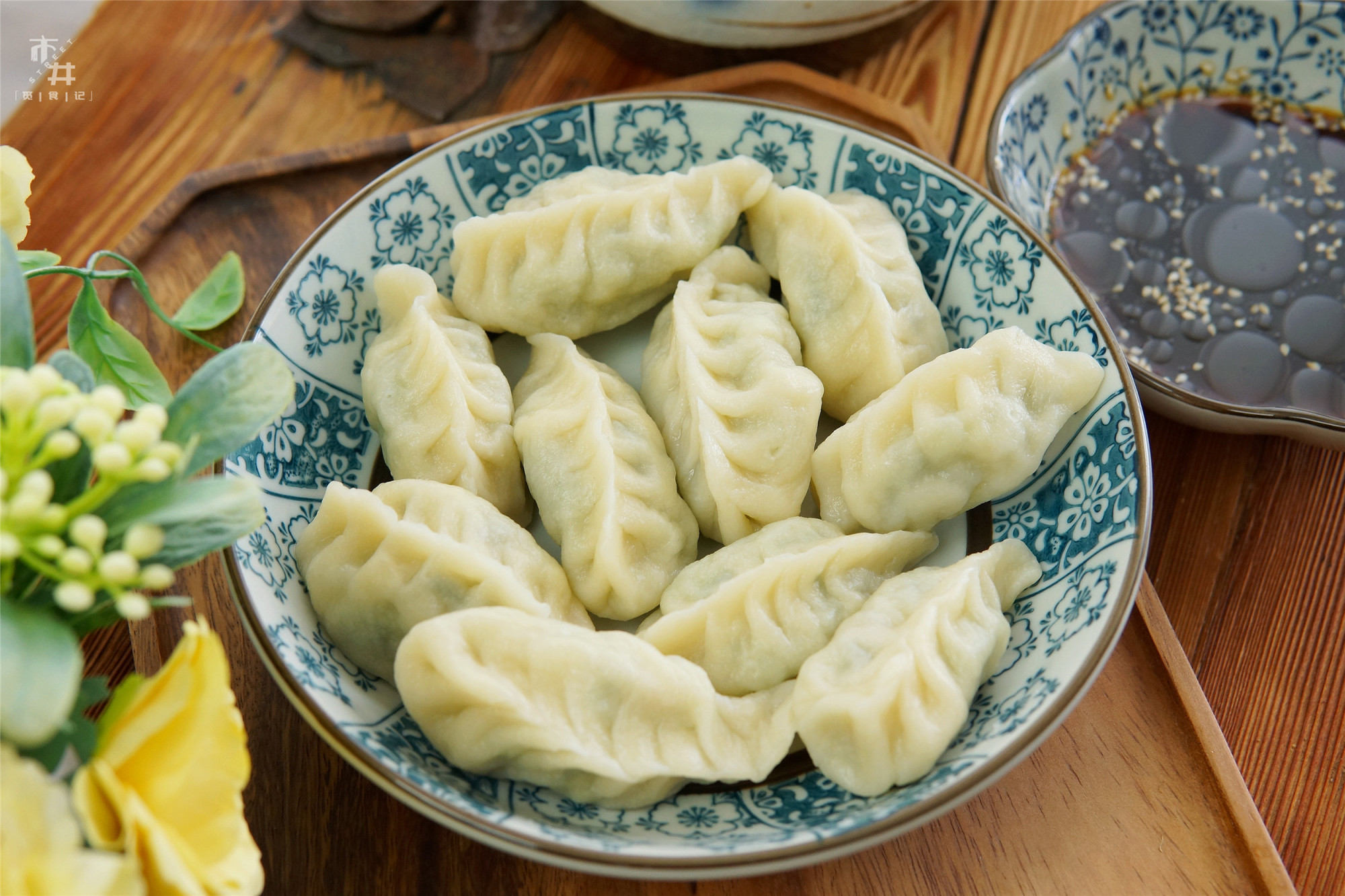 夏天别吃肉饺子了，这2种蔬菜特水嫩，包饺子清