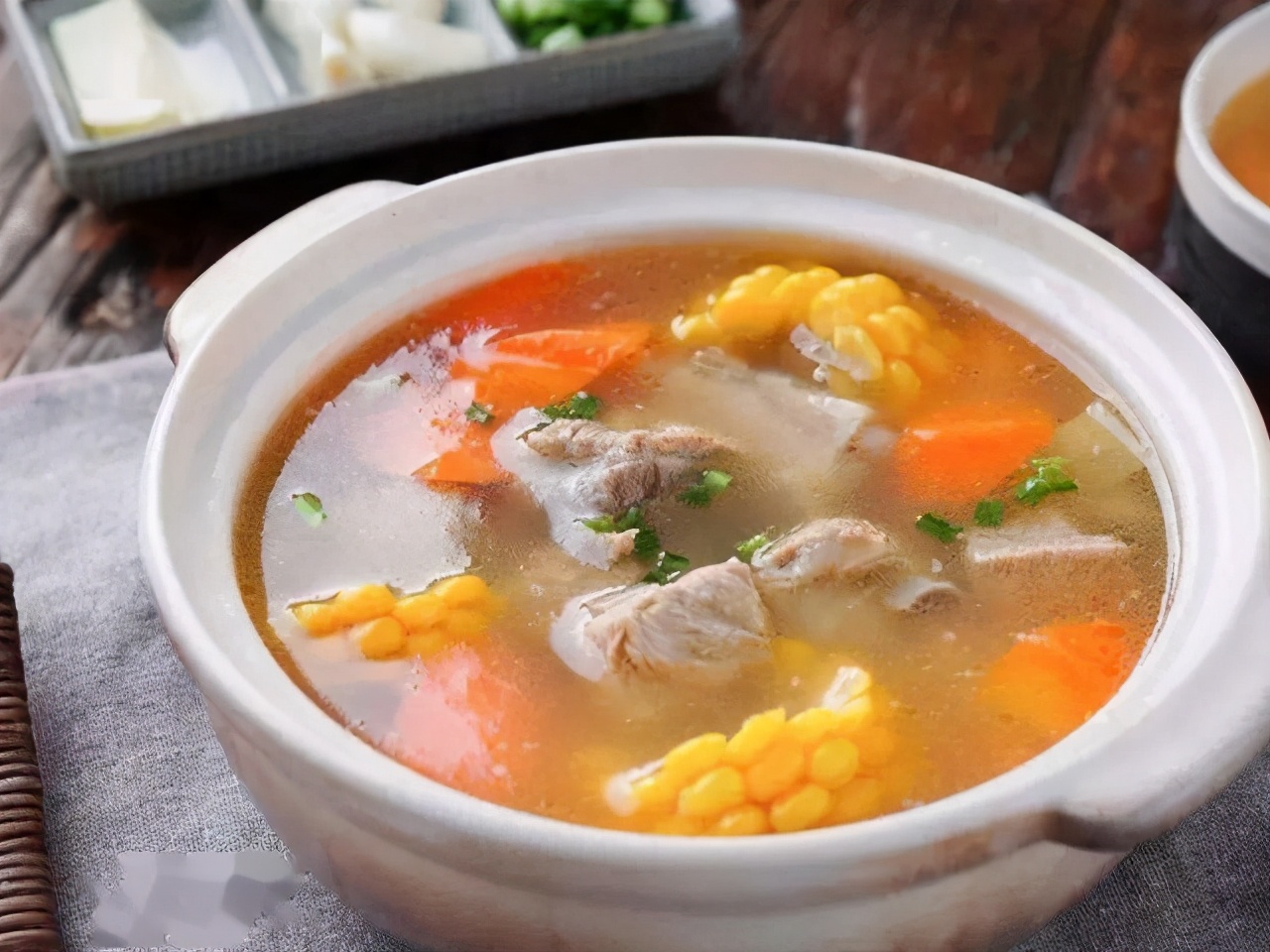同样是汤，为什么广东人煲出来的就那么好喝？原来需要这6个技巧