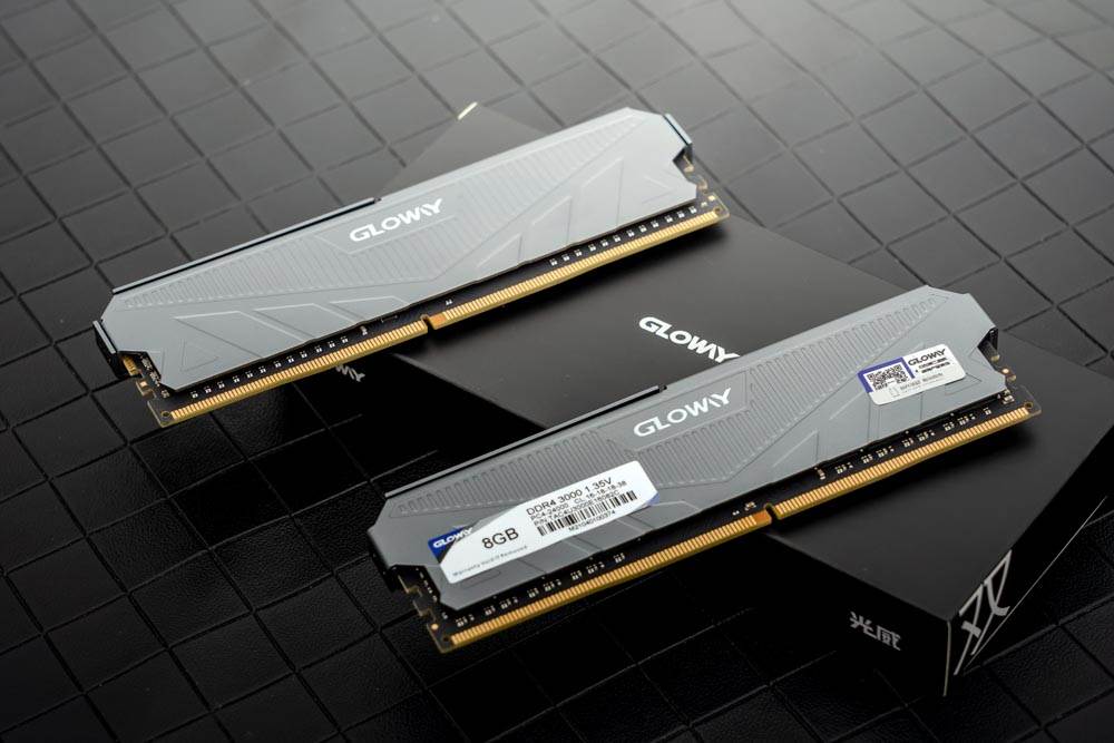 光威“天策”DDR4内存条评测：有了国产内存，都涨了，就内存不涨